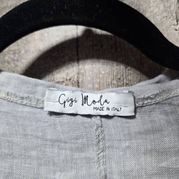 Gigi Moda Grey Linen Top - Picture 4 of 5
